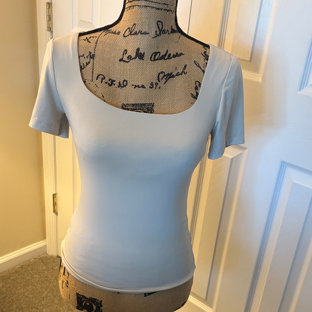 LOFT Cream Short Sleeve Smooth Tee